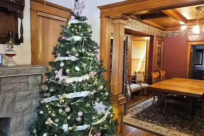 Image de 4bd/3ba Charming Near Downtown Easy Hwy Access