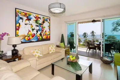 Image de 3 Bdr 🛏️ + 3. 5 bthr 🛁Seaview Apartment in luxury beach complex 🏢🏖️🌊