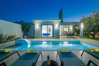 Image de Artemisia -2 Bedroom Villa with Private pool and Garden View