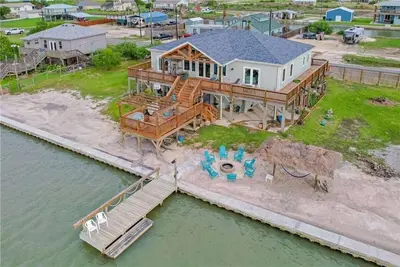 Image de Peaceful Lake Escape | Hammock, Pier, Kayaks