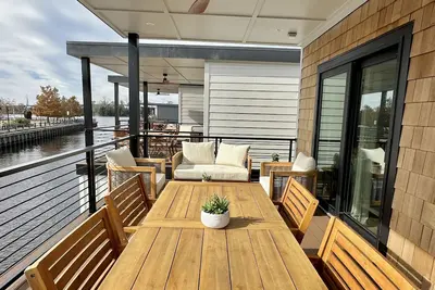 Image de Surfside @ The Cove Riverwalk Villas