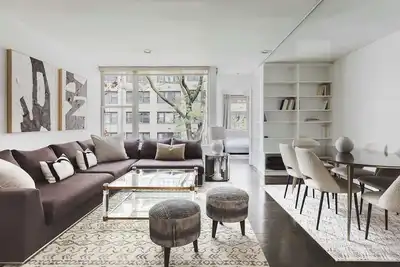 Image de The Diplomat #4 - Boutique Designer Penthouse