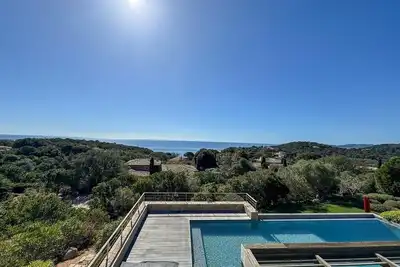 Image de Villa vue mer panoramique et plage à pied Domaine privé de Punta d'Araso