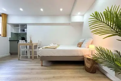 Image de Buttes Chaumont 4 - Studio Appartement, Couchages 2