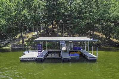 Image de Making Lake Memories, Water Toys, Launch area \/Dock\/Slip, Fire pit, parking for group.