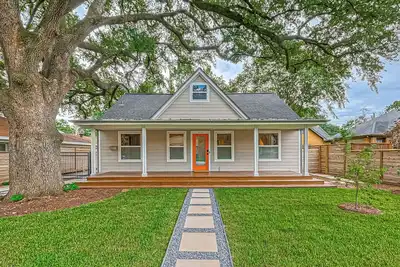 Image de Bungalow Retreat with Pool close to Downtown & Heights