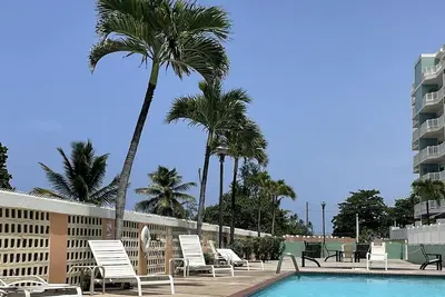 Image de Paradise Island - Family Sized Beach Front Condo