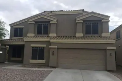 Image de Family friendly home in quiet neighborhood.
