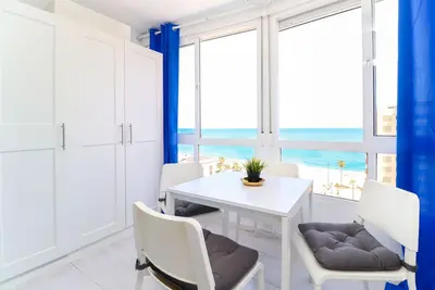 Image de Los Boliches studio with sea views by the beach