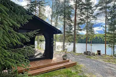 Image de Pet friendly holiday cottages by the lake. Wonderful nature all around!