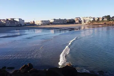 Image de Loft Atypique 5mn Plage Dinard 2 Ă 8 personnes pour amateurs de patrimoine