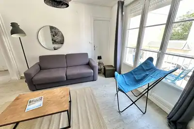 Image de Appartement lumineux - Balcon - Plage à 1 minute à pieds