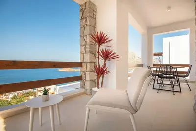 Image de Luna | Mia Anasa - Luxury Suites