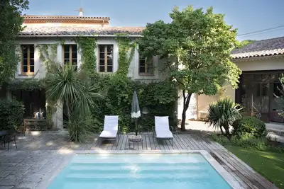 Image de Gîte Canterane, petite maison provençale rattachèe à Maison Sumiane, 4 couchages