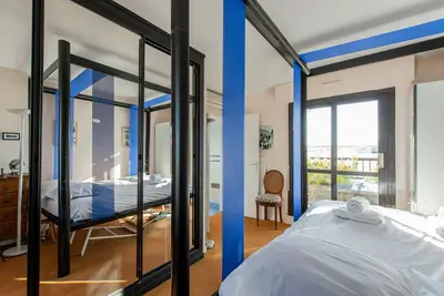 Image de Spacieux Duplex avec vue sur la tour Eiffel