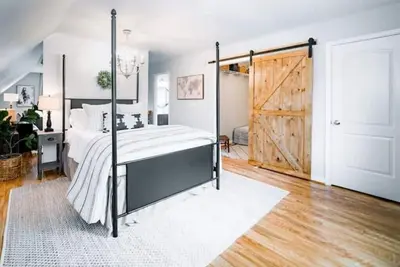 Image de The Treehouse Private Apt 15 min to Lynchburg\n