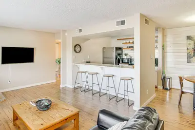 Image de Indoor Pool Access: Colorado Springs Condo!