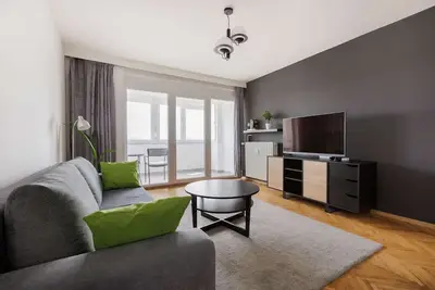 One bedroom apartment with terrace in the city centre