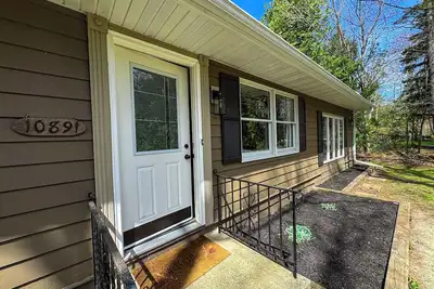 Image de Welcome to Your Peaceful Door County Haven at Sister Bay Sanctuary!