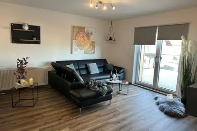 Image de Gemütliches Ferienhaus mit Großer Terrasse und Whirlpool