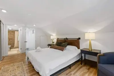Image de The Little Blue House Reston Pet Friendly