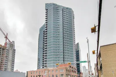 Image de Bright & Clean 1 Br 1 Ba Dt Condo - City Views!