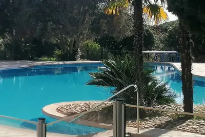 Image de Bel appartement avec vue sur la basilique de St Raphaël et le Golfe de St Tropez