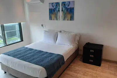 Image de apartamento Deluxe de 1 Habitacion en piso 7, central y cerca de todo.