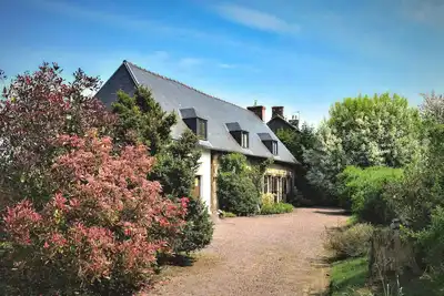 Image de Charmante Longère Normande du 17ème Siècle à Valdallière, Calvados
