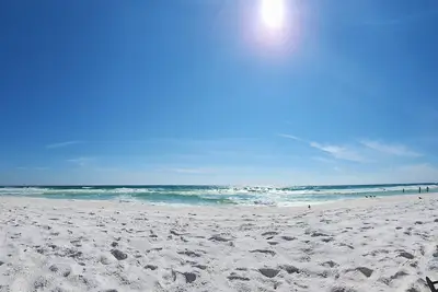 Image de Sea La Vie Holiday Isle 2br/2ba first floor unit with boat slip