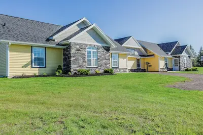 Image de Ocean Drive Suites with Easy Access to Beaches and Golf