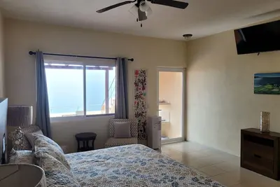 Image de Incredible views! ! 1 bedroom condo with large terrace #504 at Vista Encantada!