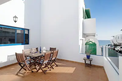 Image de Maison de vacances 'La Chinija' avec vue sur la mer, terrasse privée et Wi-Fi