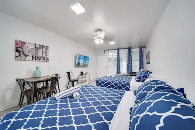 Image de Ocean Drive Prime Apt w/2 QueenBeds & Washer/Dryer