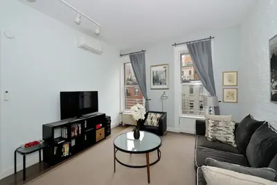 Image de Cozy Upper W Side 1br Apartment!