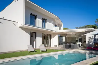 Image de Last Minute Discount! Design Villa with pool & A/C