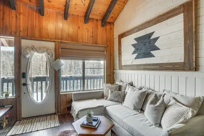 Image de Brian Head Chalet w/ Mountain Views, Near Skiing!