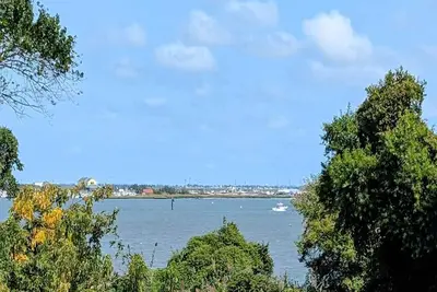 Image de Water View, Lots of Space, 10 Blocks to Cape May Beach, Across Street from Free Harbor Beach
