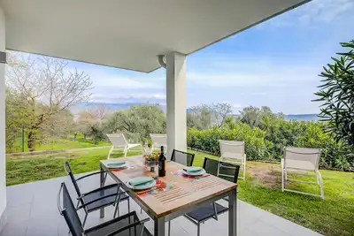 Image de Casa Oleandri Shared Pool & Lake View, Toscolano Maderno, Italy