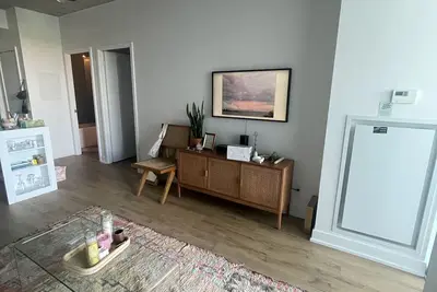 Image de Heart of Queen West! Perfect 1bedroom condo with terrace and view