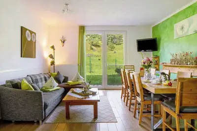 Image de Appartement 'Sport Rees - Ferienwohnung Ulrike' avec vue sur la montagne, terrasse privée et Wi-Fi