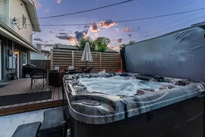 Image de Family Friendly! Hot Tub & Mountain Views!