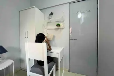 Image de Hidden Gem with Private Terrace in Bandra West\n
