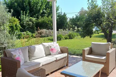 Image de Villa avec vaste jardin, privilégié pour des visites à Ortigia, Syracuse, Noto