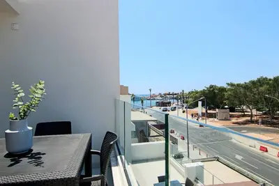 Image de Phaedrus Living Seaside Executive Flat Harbour 207