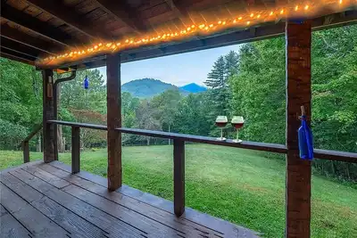 Image de King of the Hill- Private Log Cabin, Separate Recreation Room, Fireplace, Close to Hight Country. . .