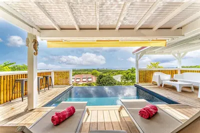 Image de Très jolie villa vue sur mer