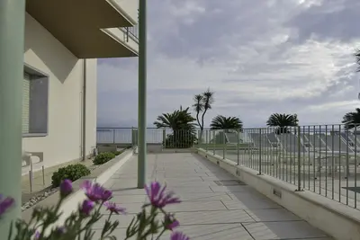 Image de Residenza Miralago with pool - Two-bedroom apartment