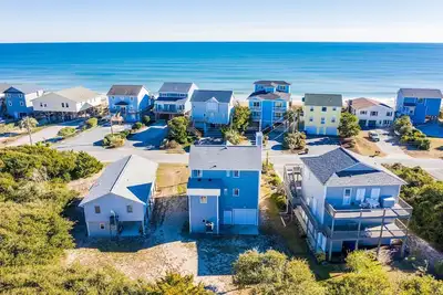 Image de Charming 3 bedroom ocean view home