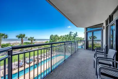 Image de Oceanfront 3 Bed / 3 Bath Unit - by Luxury Beach Rentals